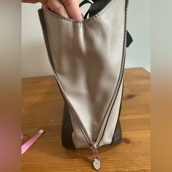 Lauren Ralph Lauren Gradwell Tote and Shoulder Bag - Picture 6 of 14